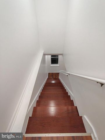 1321 E BIDDLE ST, Baltimore, MD 21213