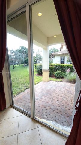 6033 NW 118th Dr 6033, Coral Springs, FL 33076