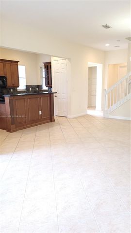 6033 NW 118th Dr 6033, Coral Springs, FL 33076