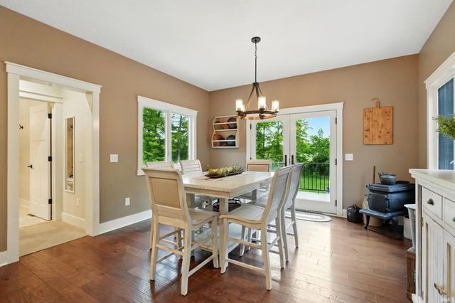 6212 Deer Hollow Road, Auburn, IN 46706