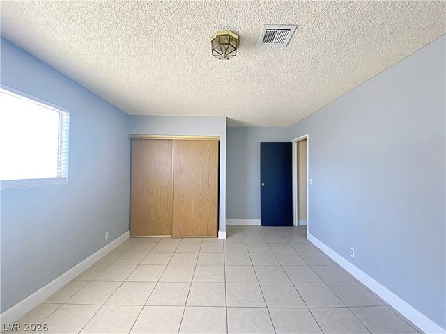 894 Rhinegold Way, Las Vegas, NV 89110