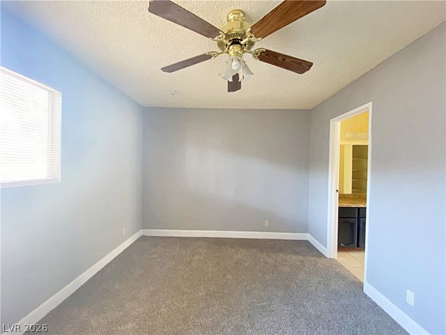 894 Rhinegold Way, Las Vegas, NV 89110