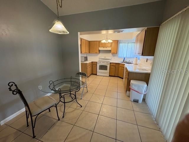 7 BROWNSTONE LANE, Palm Coast, FL 32137