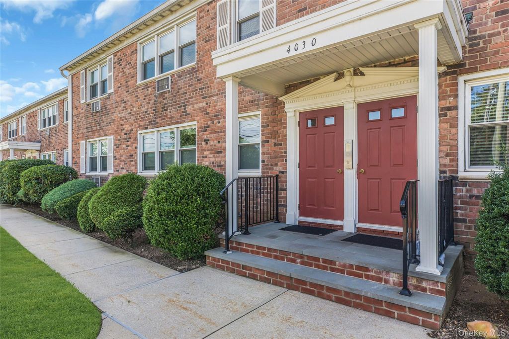 4030 Jerusalem Avenue 1C, Seaford, NY 11783 — photo 2