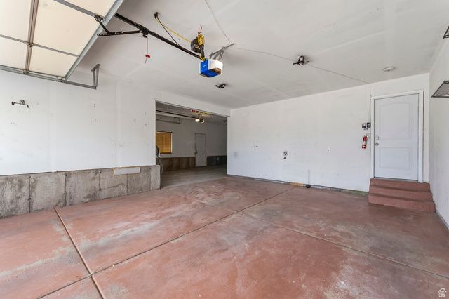 2209 S HUNTER DR, Saratoga Springs, UT 84045