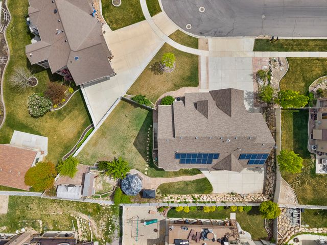 2209 S HUNTER DR, Saratoga Springs, UT 84045