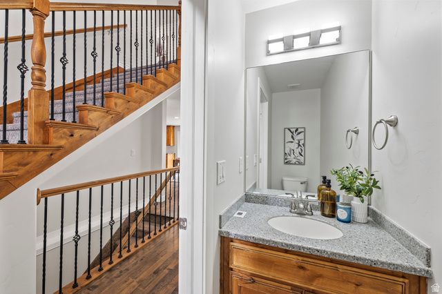 2209 S HUNTER DR, Saratoga Springs, UT 84045