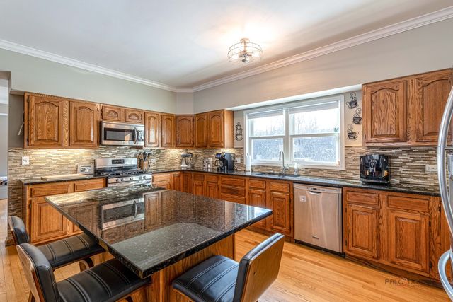 25900 N Saint Marys Road, Mettawa, IL 60048