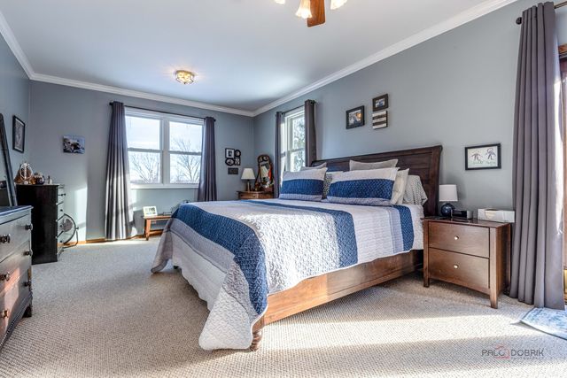 25900 N Saint Marys Road, Mettawa, IL 60048