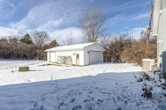 25900 N Saint Marys Road, Mettawa, IL 60048