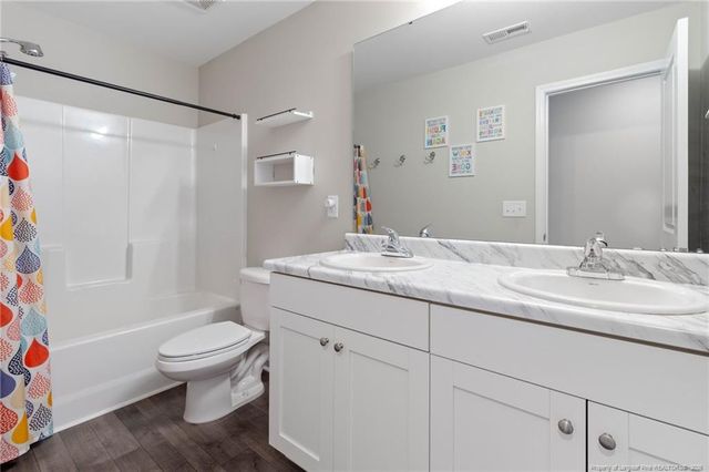 1368 Talmage Road, St. Pauls, NC 28384