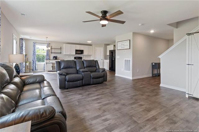 1368 Talmage Road, St. Pauls, NC 28384