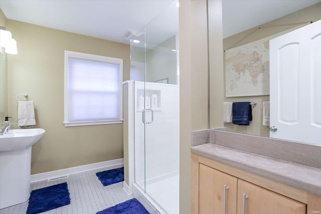 814 S Meadowbrook Drive, Bloomington, IN 47401