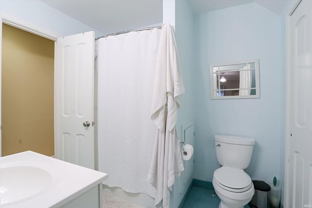 814 S Meadowbrook Drive, Bloomington, IN 47401