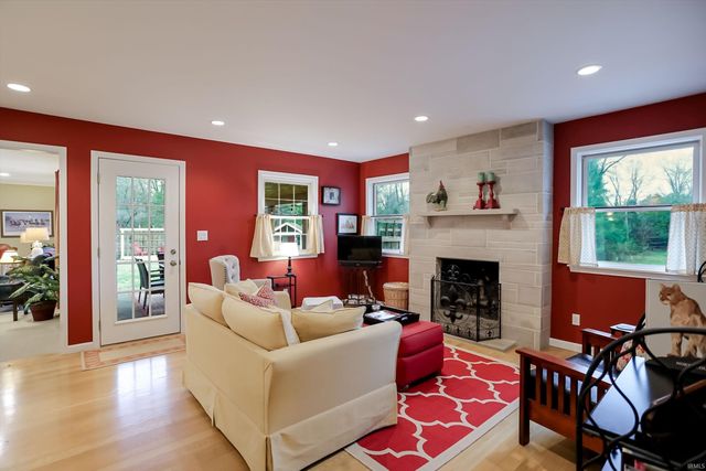 814 S Meadowbrook Drive, Bloomington, IN 47401