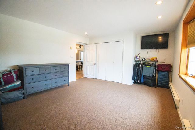 51 E 2nd Street, Freeport, NY 11520