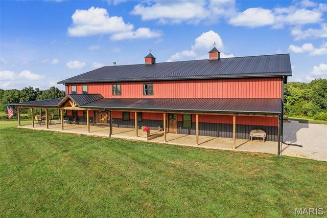 10 Henebry Hills Lane, Troy, MO 63379