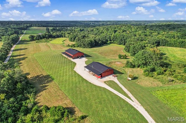 10 Henebry Hills Lane, Troy, MO 63379