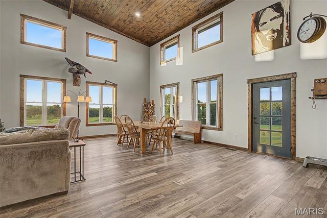 10 Henebry Hills Lane, Troy, MO 63379