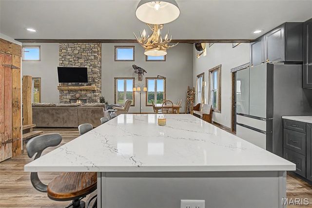 10 Henebry Hills Lane, Troy, MO 63379