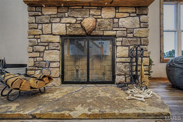 10 Henebry Hills Lane, Troy, MO 63379
