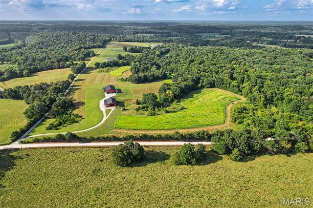 10 Henebry Hills Lane, Troy, MO 63379