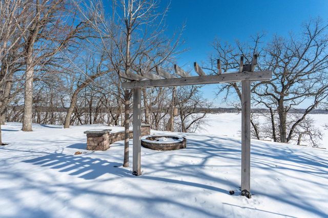 27757 Oak Point Road, Elbow Lake, MN 56531