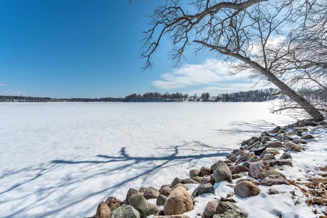 27757 Oak Point Road, Elbow Lake, MN 56531