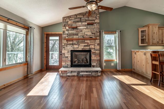 27757 Oak Point Road, Elbow Lake, MN 56531