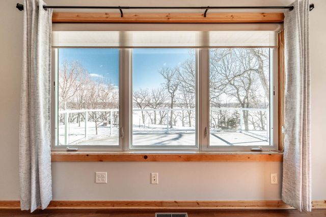 27757 Oak Point Road, Elbow Lake, MN 56531