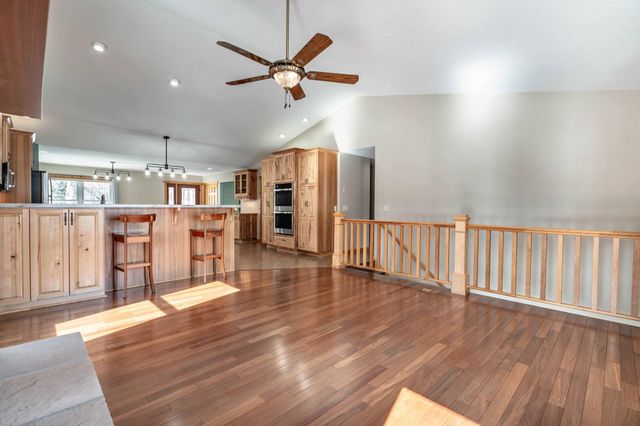 27757 Oak Point Road, Elbow Lake, MN 56531