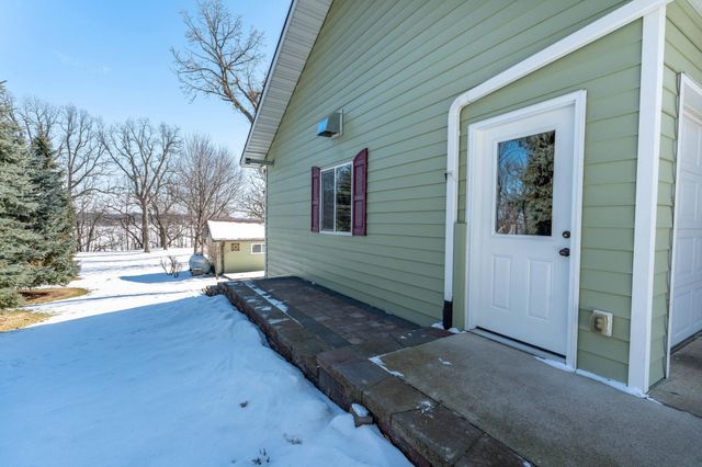 27757 Oak Point Road, Elbow Lake, MN 56531