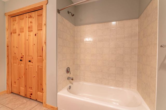 27757 Oak Point Road, Elbow Lake, MN 56531