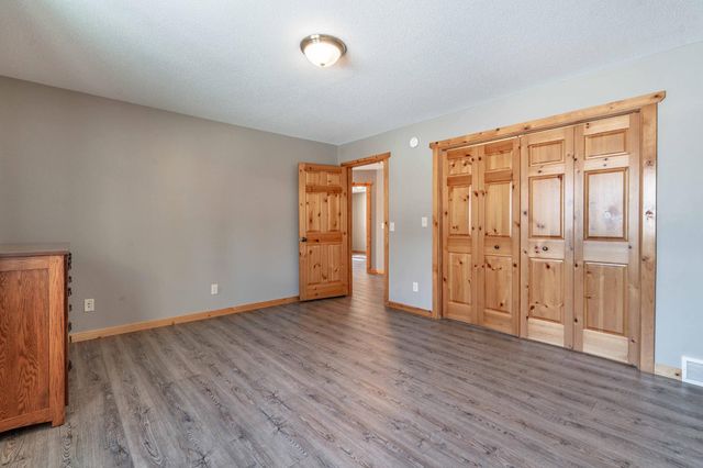 27757 Oak Point Road, Elbow Lake, MN 56531