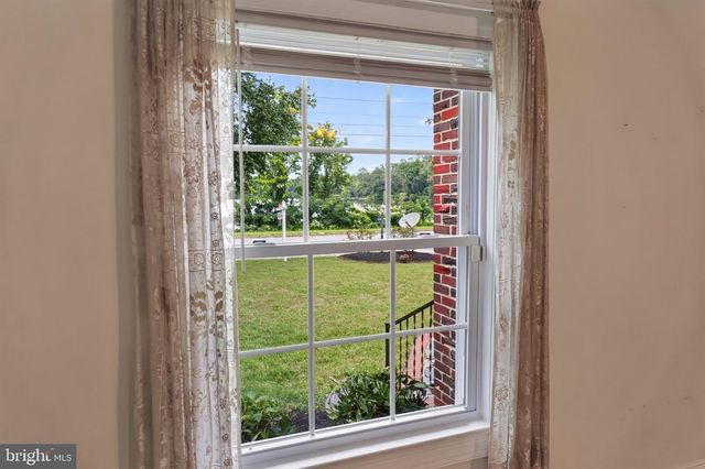 611 LAKESIDE DR, Salisbury, MD 21801
