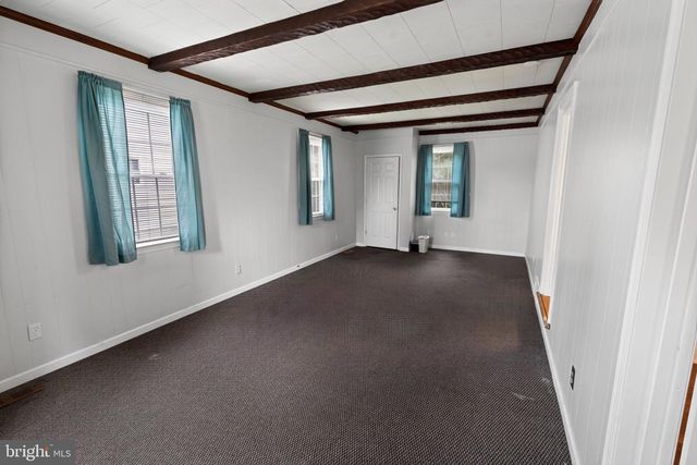611 LAKESIDE DR, Salisbury, MD 21801