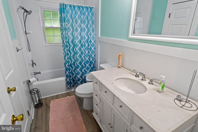 611 LAKESIDE DR, Salisbury, MD 21801