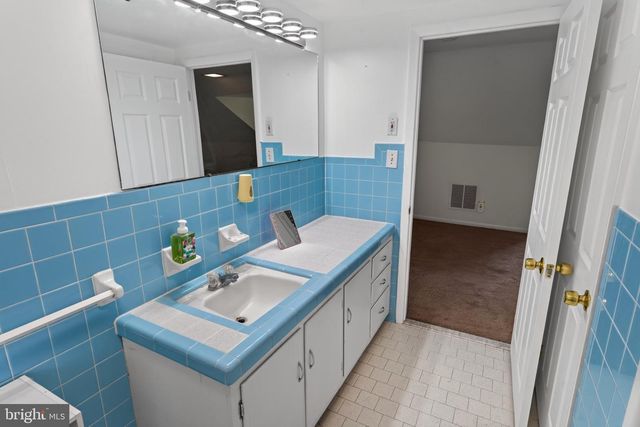 611 LAKESIDE DR, Salisbury, MD 21801