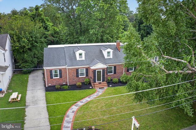 611 LAKESIDE DR, Salisbury, MD 21801