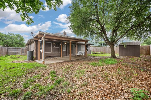 304 Odell Street, Cleburne, TX 76033