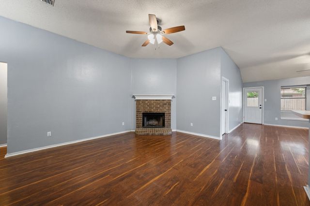 304 Odell Street, Cleburne, TX 76033