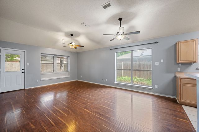 304 Odell Street, Cleburne, TX 76033