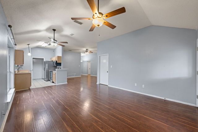 304 Odell Street, Cleburne, TX 76033