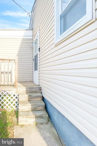 1002 WALNUT ST, Burlington, NJ 08016