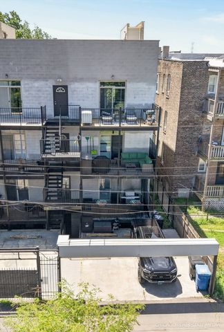 2546 W Washington Boulevard 2W, Chicago, IL 60612