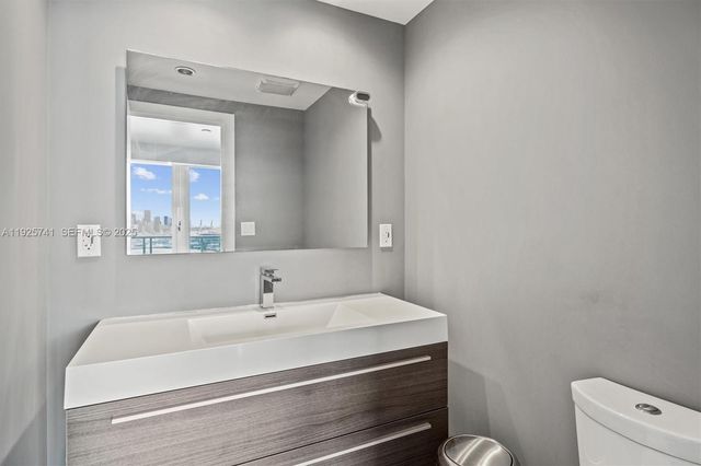 520 West Ave 1701, Miami Beach, FL 33139