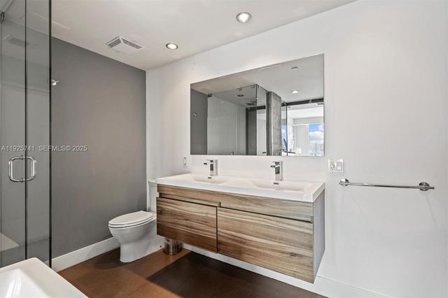 520 West Ave 1701, Miami Beach, FL 33139