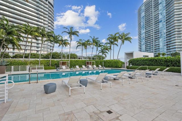 520 West Ave 1701, Miami Beach, FL 33139