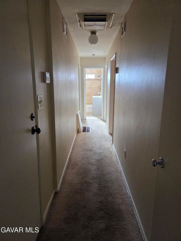 411 W Avenue J7, Lancaster, CA 93534