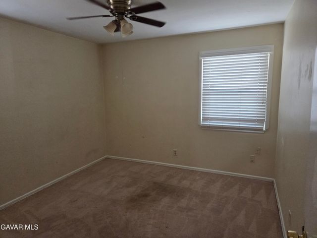 411 W Avenue J7, Lancaster, CA 93534